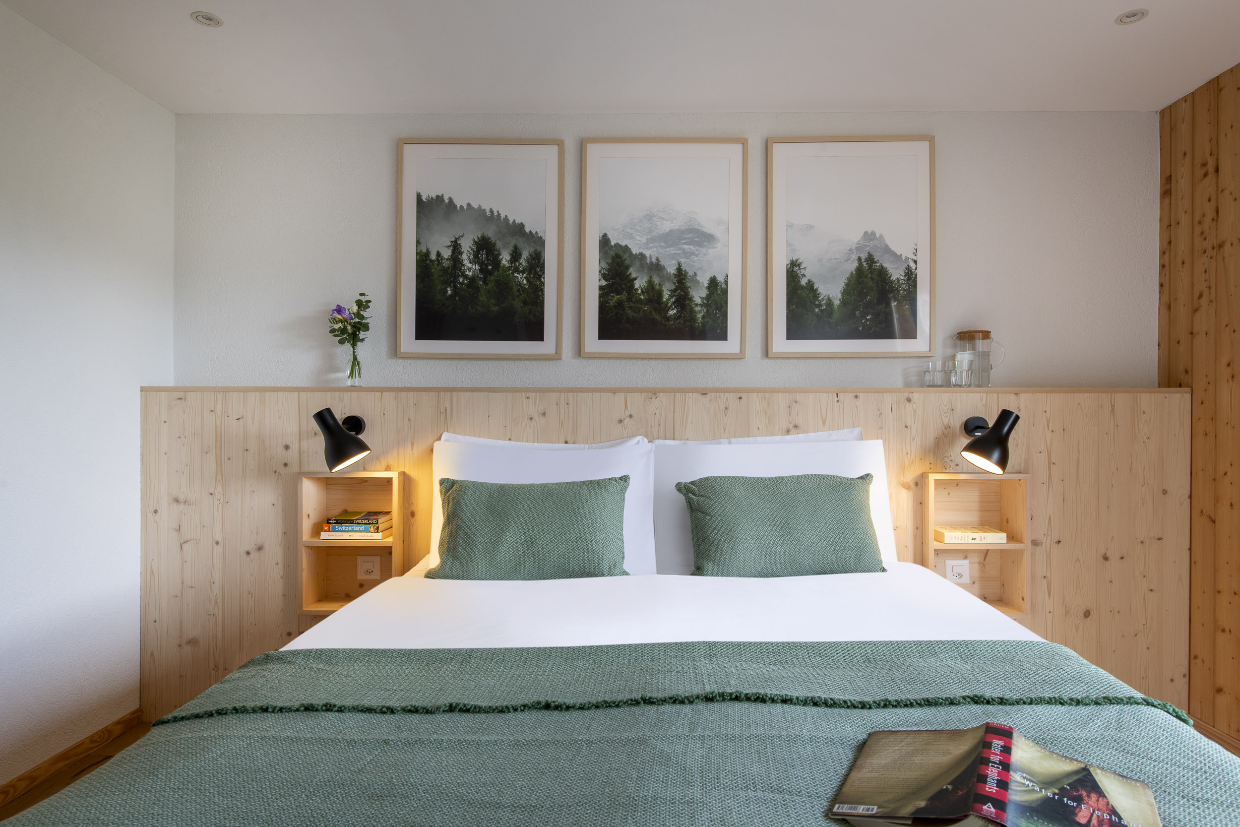 Double bedroom at Chalet La Chance